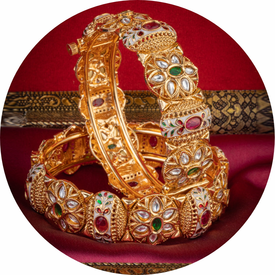 Bangle & Bracelet