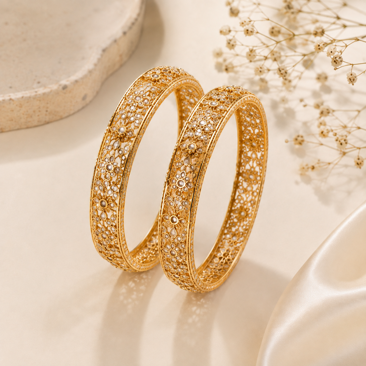 Bangle & Bracelet