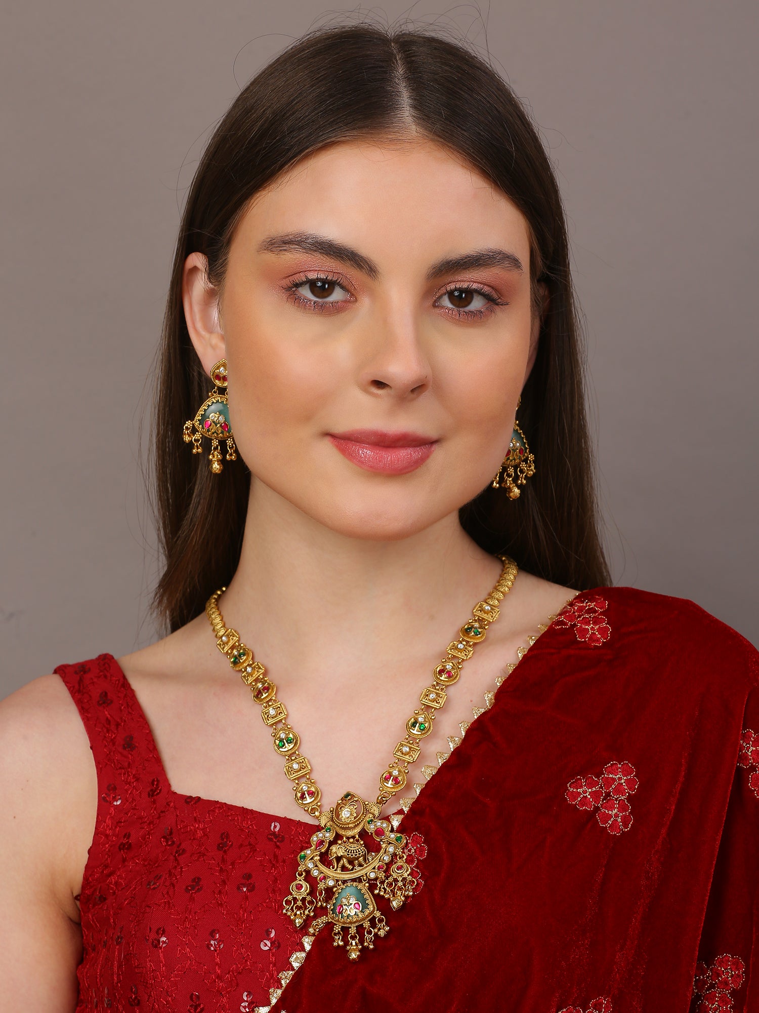 Vibrant Gaja Lakshmi Heritage Gold set